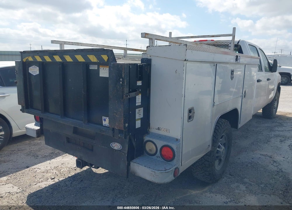 2011 CHEVROLET SILVERADO 2500HD WORK TRUCK VIN: 1GC1CVCG2BF262992