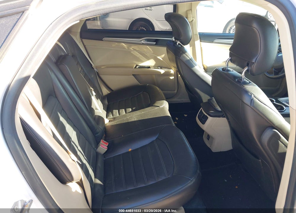 2016 FORD FUSION SE VIN: 3FA6P0H72GR390736