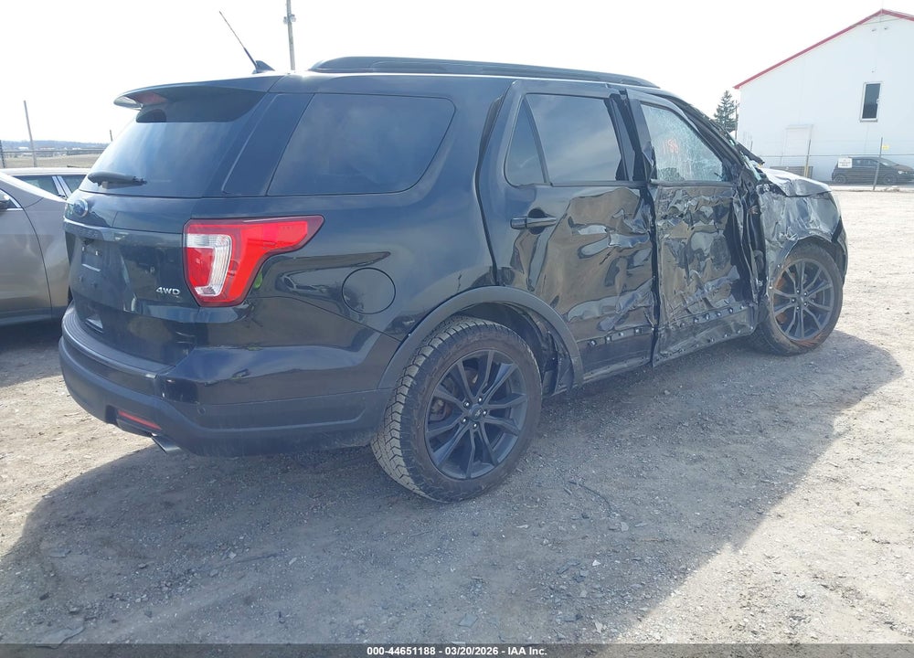 2019 FORD EXPLORER XLT VIN: 1FM5K8D89KGA99535