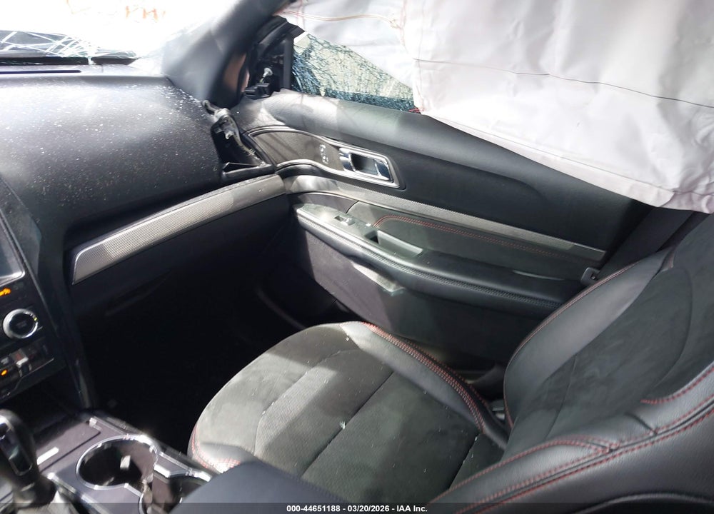 2019 FORD EXPLORER XLT VIN: 1FM5K8D89KGA99535