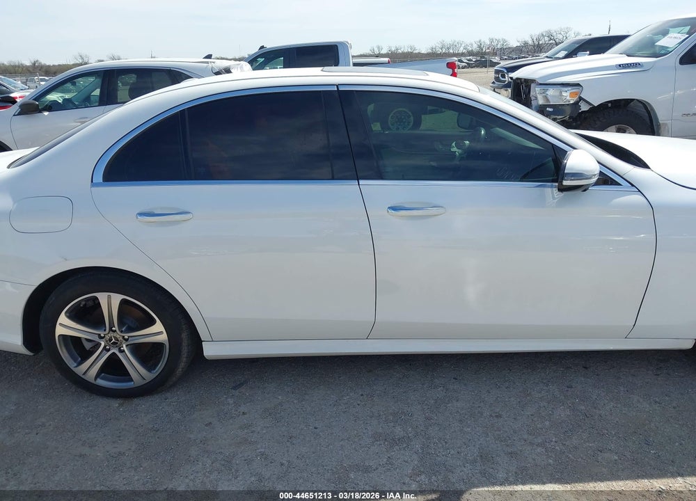 2019 MERCEDES-BENZ E-CLASS VIN: WDDZF4JB0KA552243