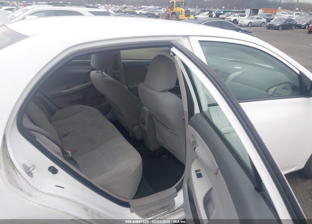 2010 TOYOTA COROLLA LE VIN: 2T1BU4EE7AC303454