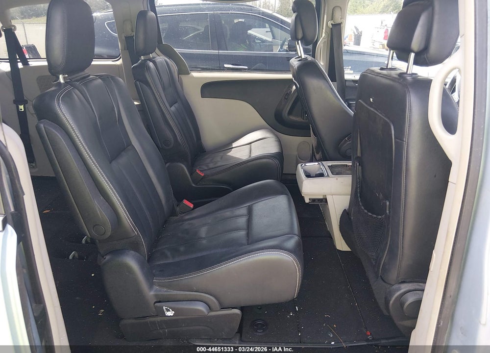 2013 CHRYSLER TOWN & COUNTRY TOURING VIN: 2C4RC1BGXDR605539