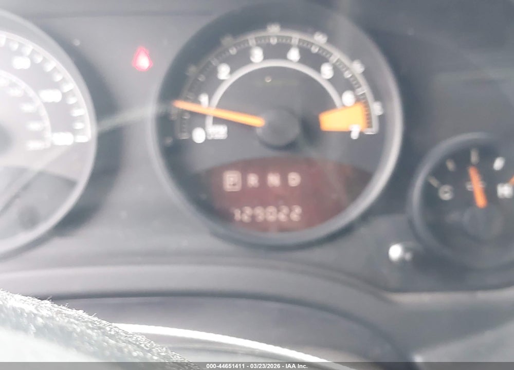 2014 JEEP PATRIOT LATITUDE VIN: 1C4NJRFB9ED521802