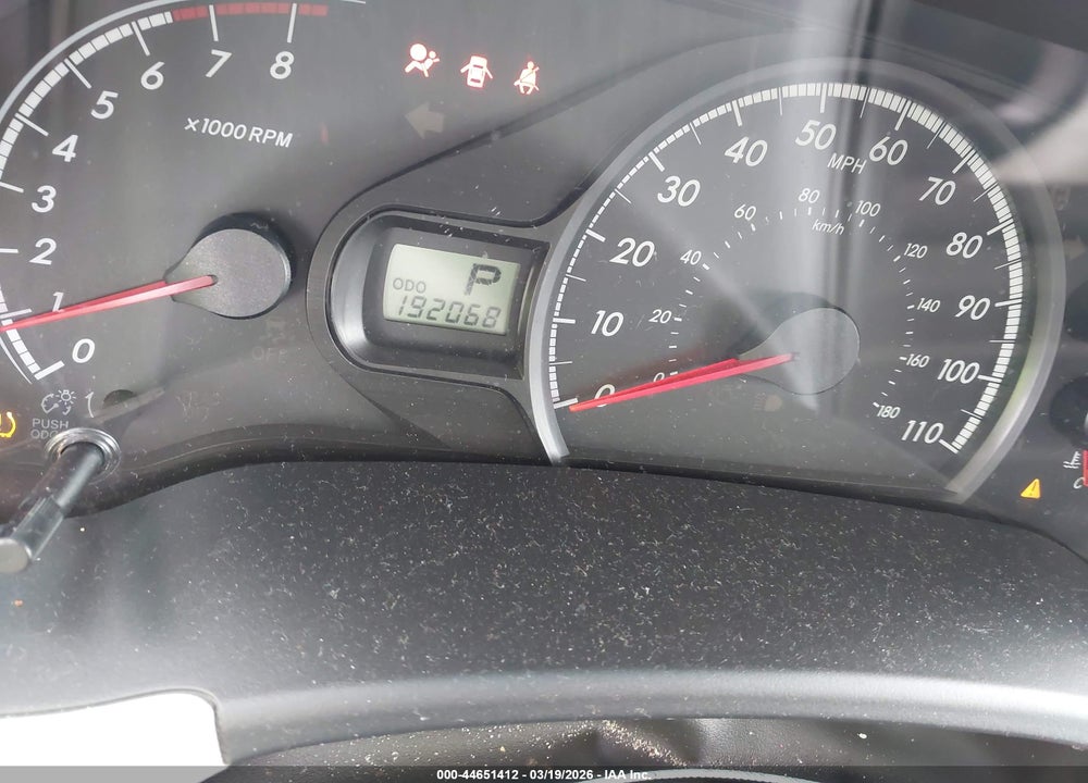 2011 TOYOTA SIENNA LE V6 VIN: 5TDKK3DC1BS081096