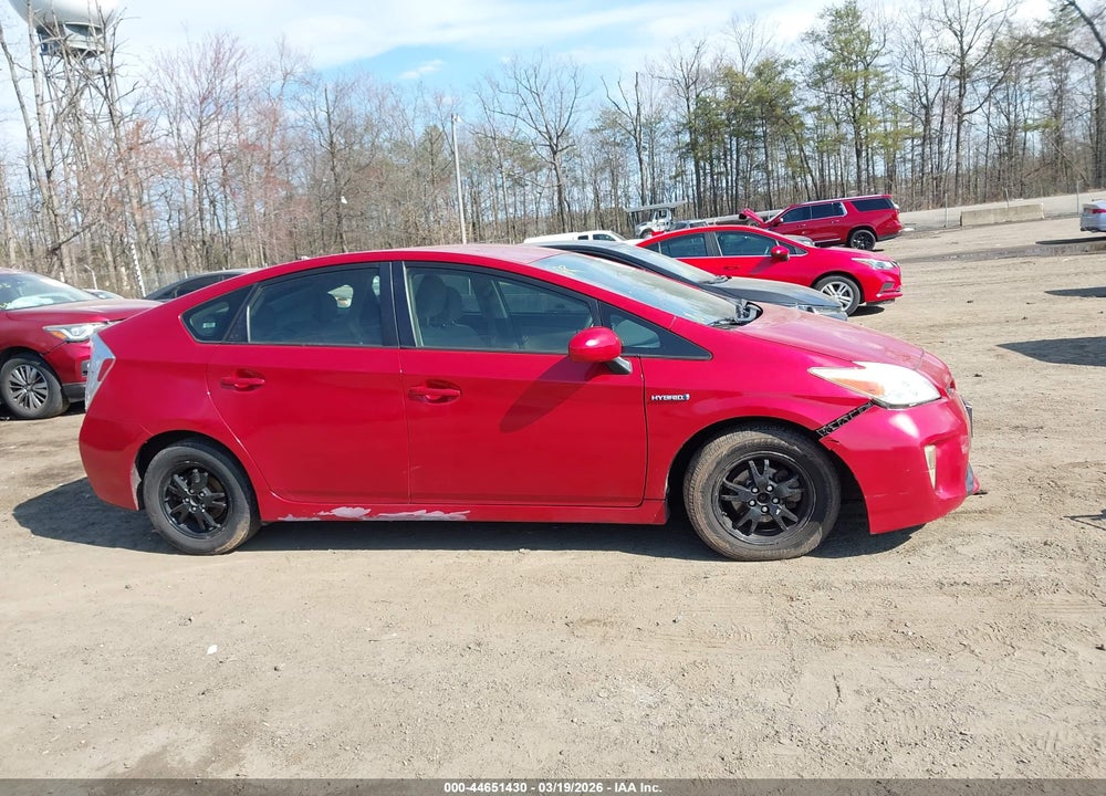 2015 TOYOTA PRIUS TWO VIN: JTDKN3DU5F1944419