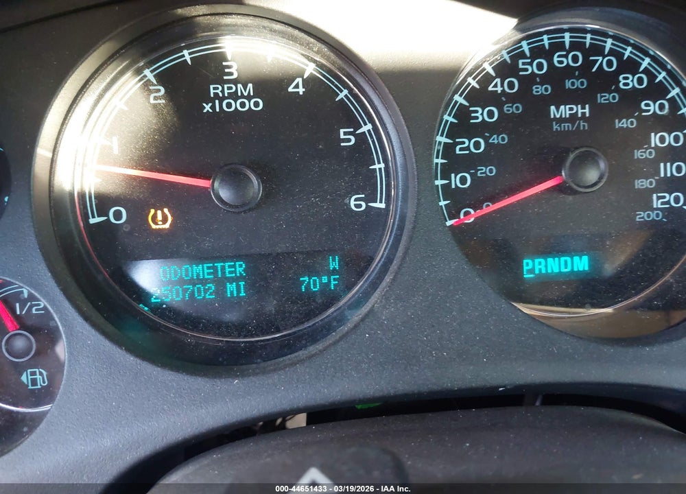 2009 GMC YUKON SLT2 VIN: 1GKFK33009R246903