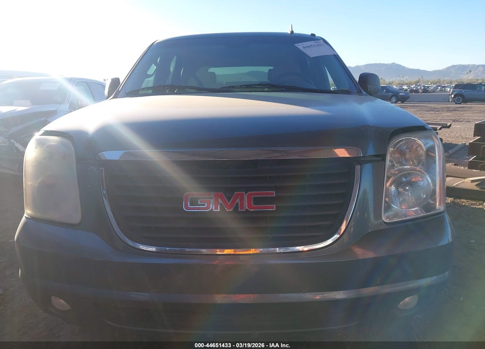 2009 GMC YUKON SLT2 VIN: 1GKFK33009R246903
