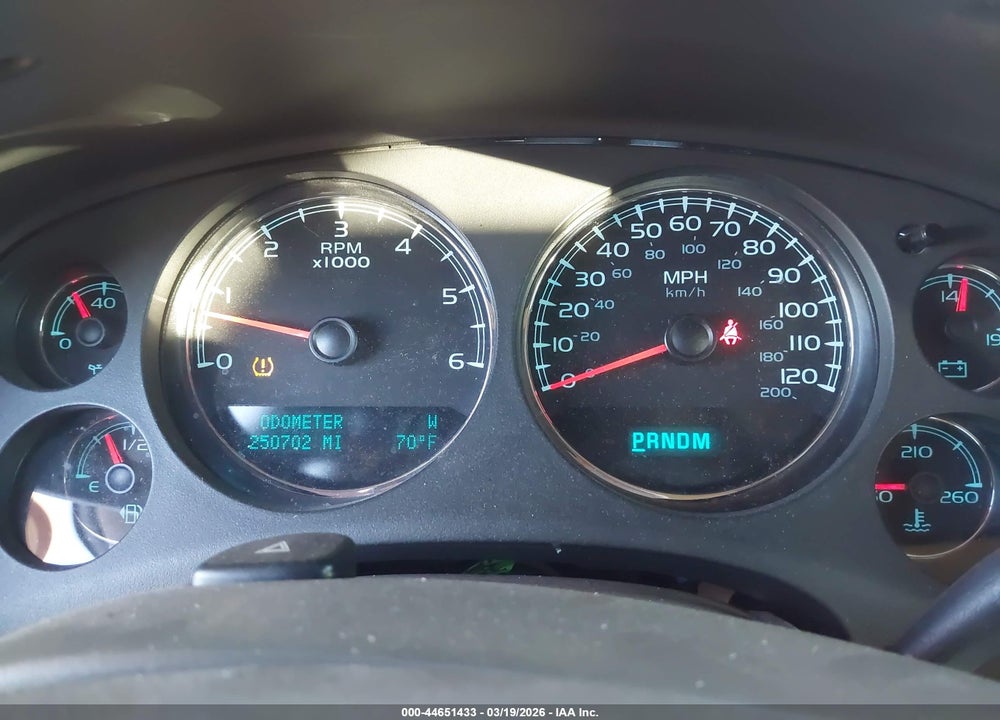2009 GMC YUKON SLT2 VIN: 1GKFK33009R246903