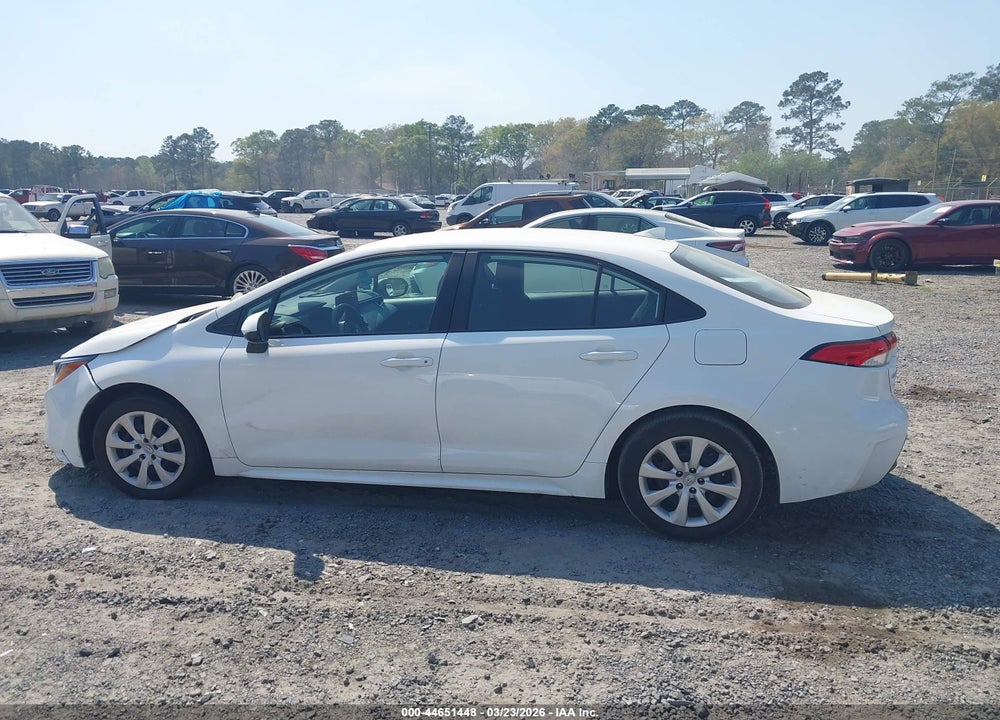 2025 TOYOTA COROLLA LE VIN: 5YFB4MDE2SP252531