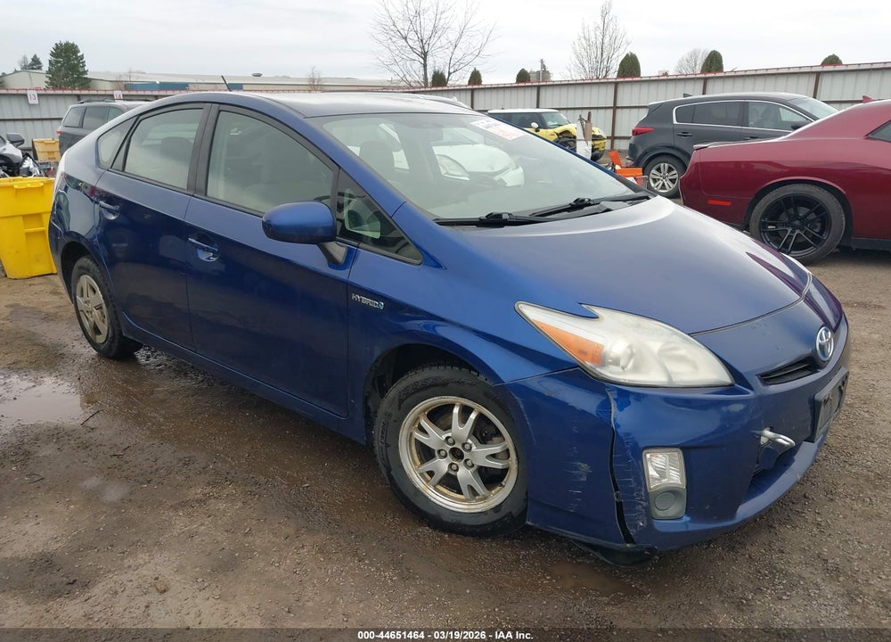2011 TOYOTA PRIUS TWO VIN: JTDKN3DU5B0254203