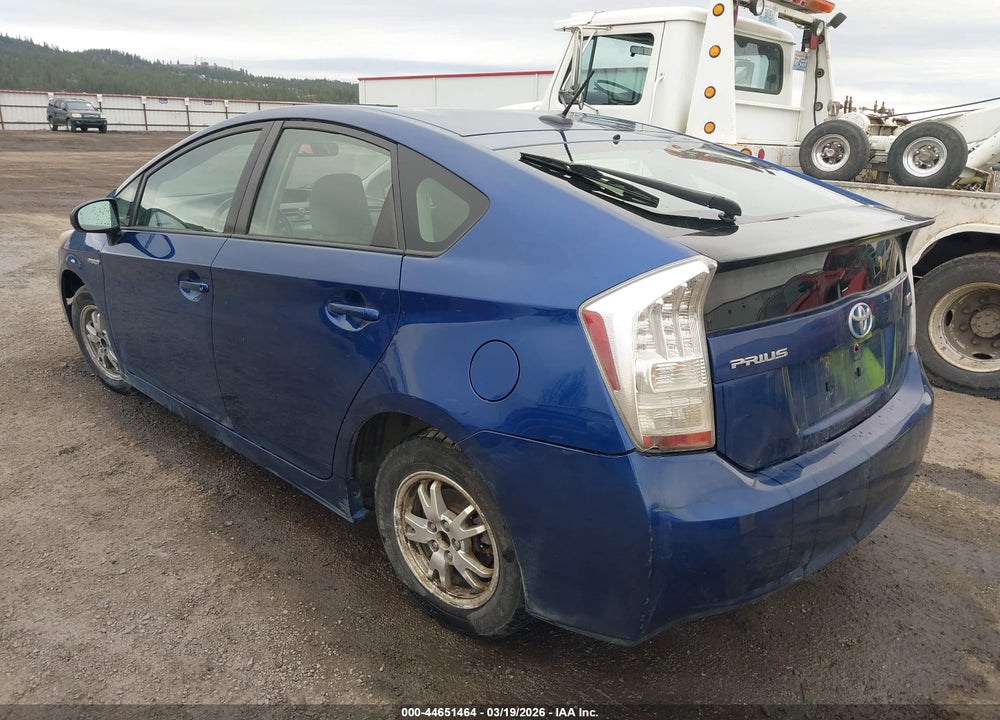 2011 TOYOTA PRIUS TWO VIN: JTDKN3DU5B0254203