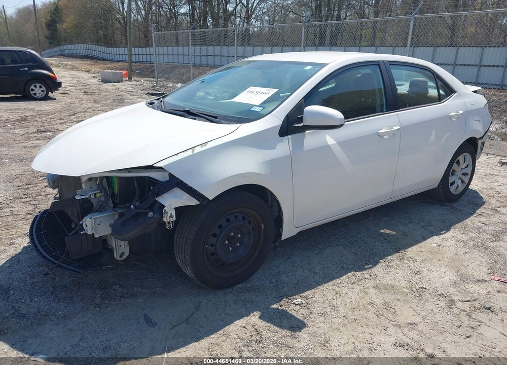 2015 TOYOTA COROLLA LE VIN: 5YFBURHE8FP287295