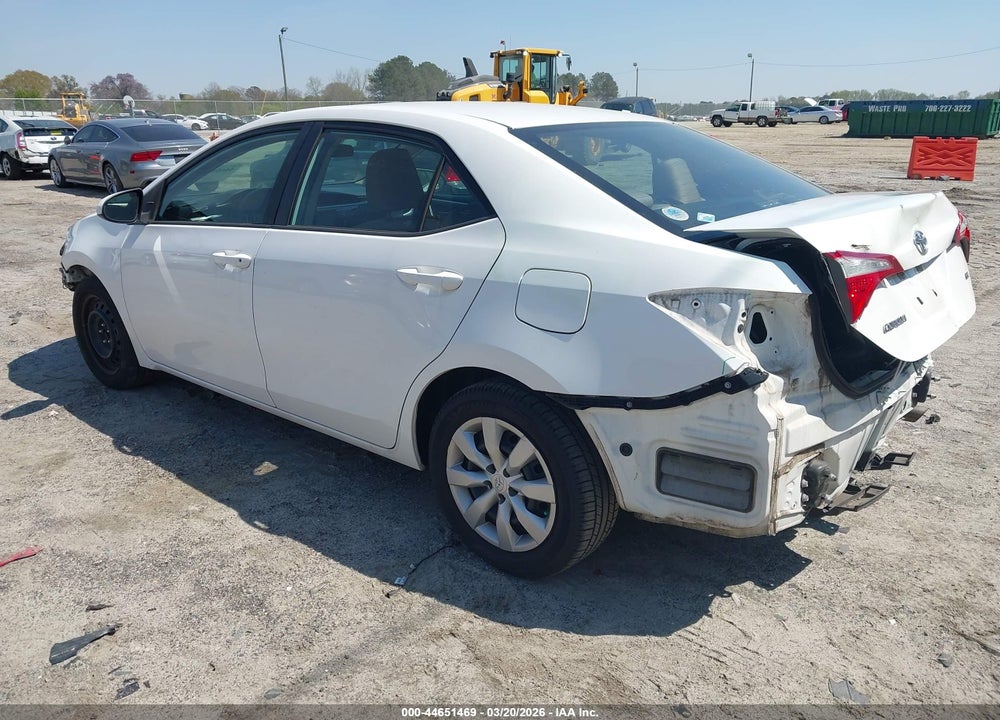 2015 TOYOTA COROLLA LE VIN: 5YFBURHE8FP287295