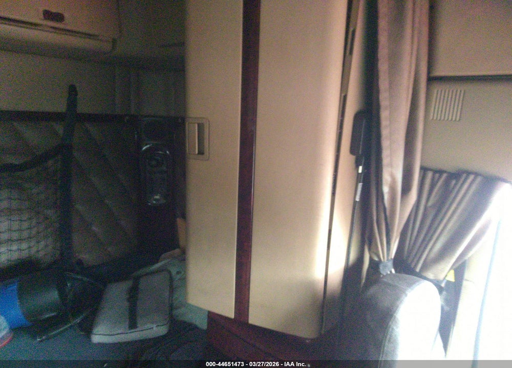 2014 FREIGHTLINER CONVENTIONAL CORONADO 132 VIN: 3ALXFB007EDFZ0597