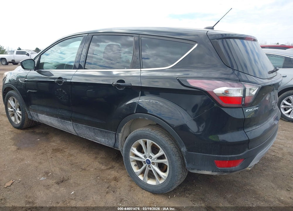2017 FORD ESCAPE SE VIN: 1FMCU0GD4HUA93017