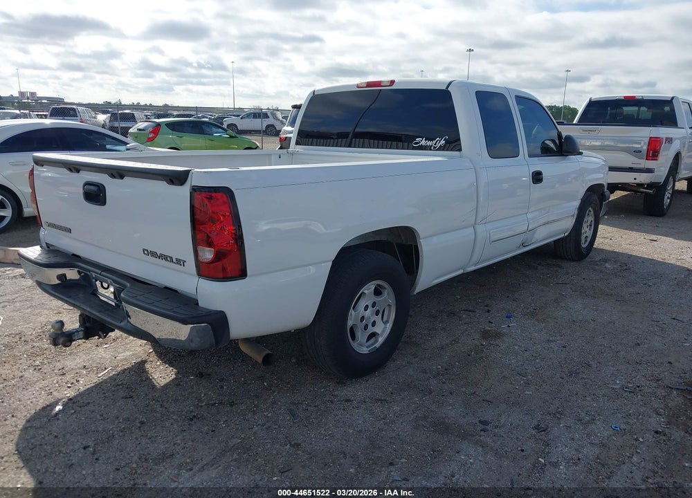 2004 CHEVROLET SILVERADO 1500 LS VIN: 2GCEC19T741292367