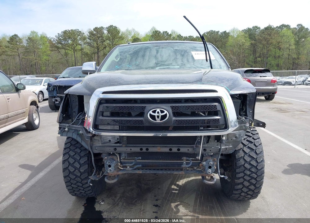 2012 TOYOTA TUNDRA GRADE 5.7L V8 VIN: 5TFDY5F14CX225301
