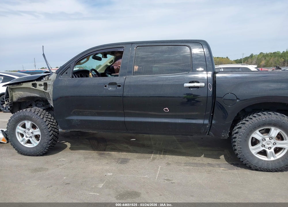 2012 TOYOTA TUNDRA GRADE 5.7L V8 VIN: 5TFDY5F14CX225301