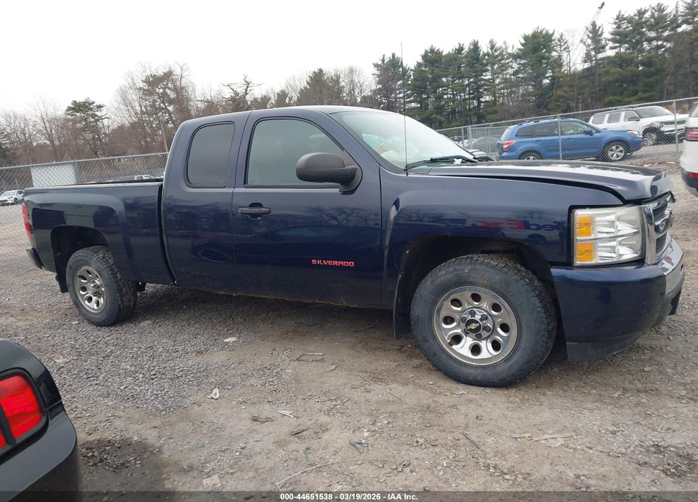 2011 CHEVROLET SILVERADO 1500 WORK TRUCK VIN: 1GCRKPEA9BZ226872