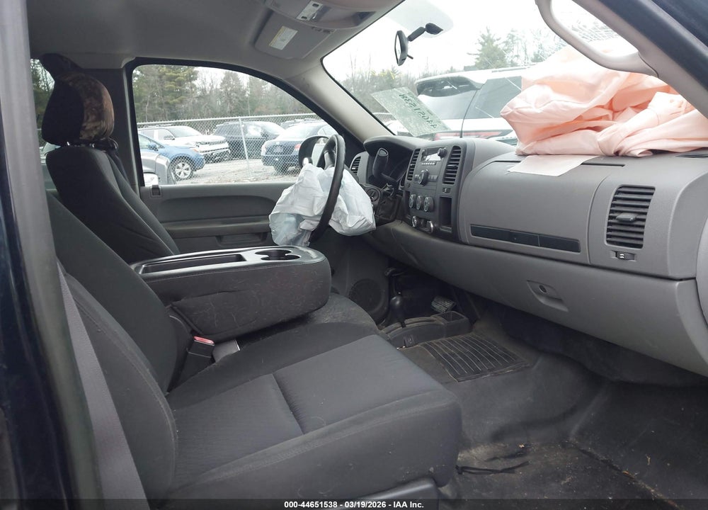 2011 CHEVROLET SILVERADO 1500 WORK TRUCK VIN: 1GCRKPEA9BZ226872