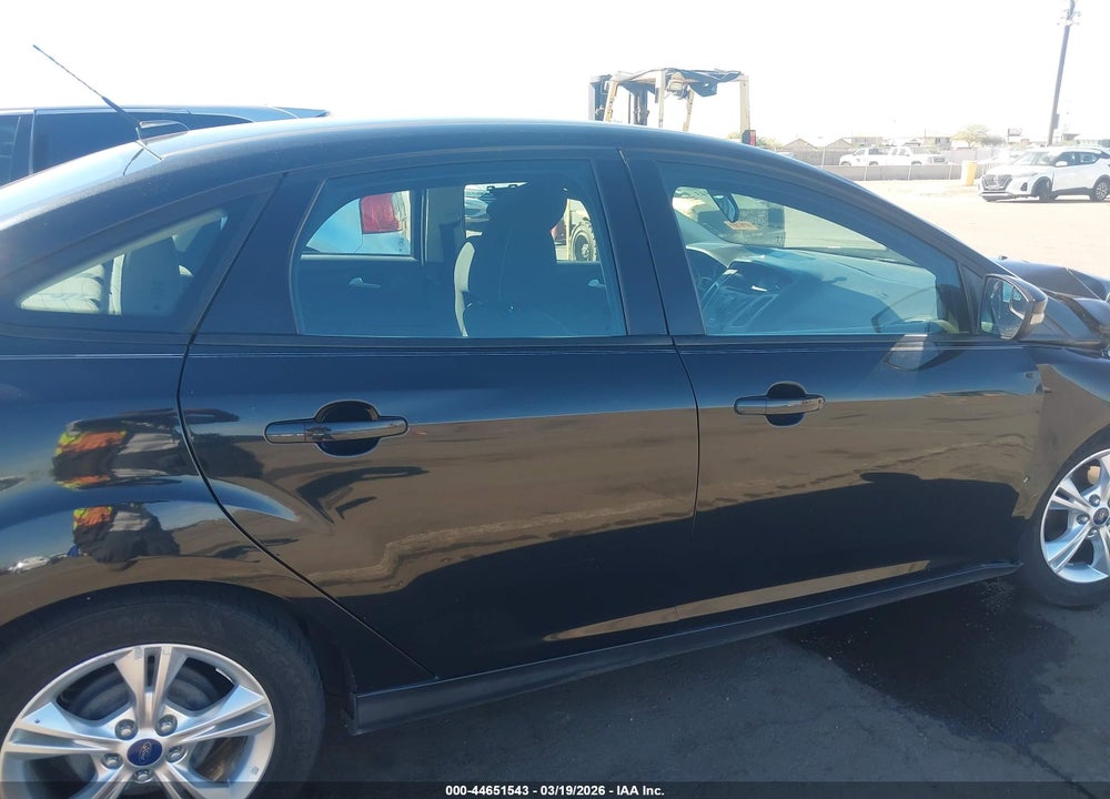 2014 FORD FOCUS SE VIN: 1FADP3F23EL197717