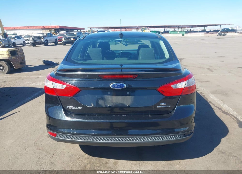 2014 FORD FOCUS SE VIN: 1FADP3F23EL197717