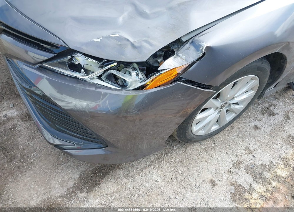 2020 TOYOTA CAMRY LE VIN: 4T1C11AK1LU369622