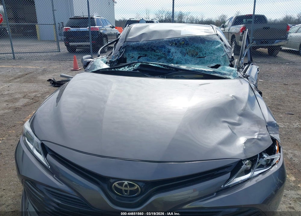 2020 TOYOTA CAMRY LE VIN: 4T1C11AK1LU369622