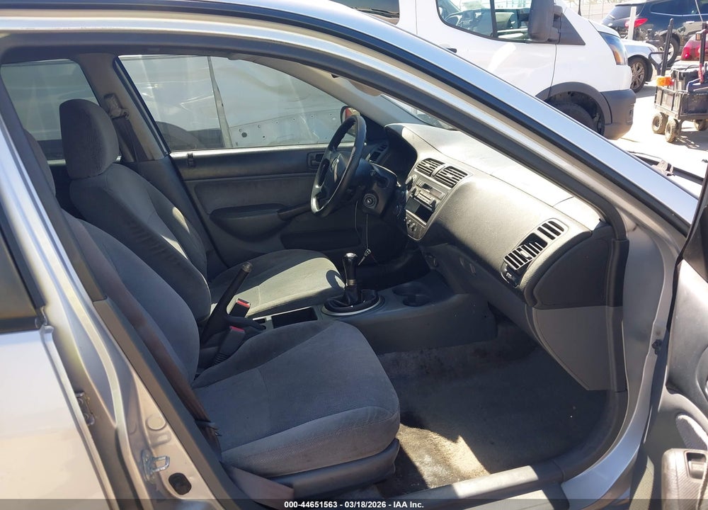 2001 HONDA CIVIC LX VIN: 1HGES15581L005586