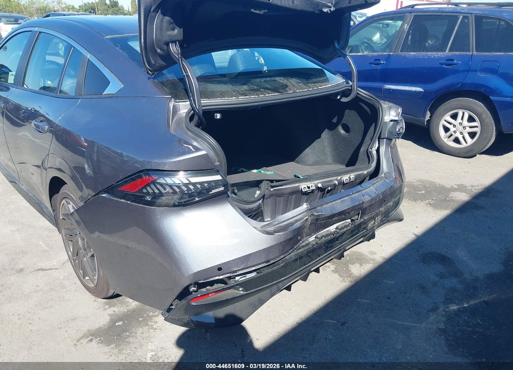 2026 NISSAN SENTRA SR VIN: 3N1AB9DV1TY231222