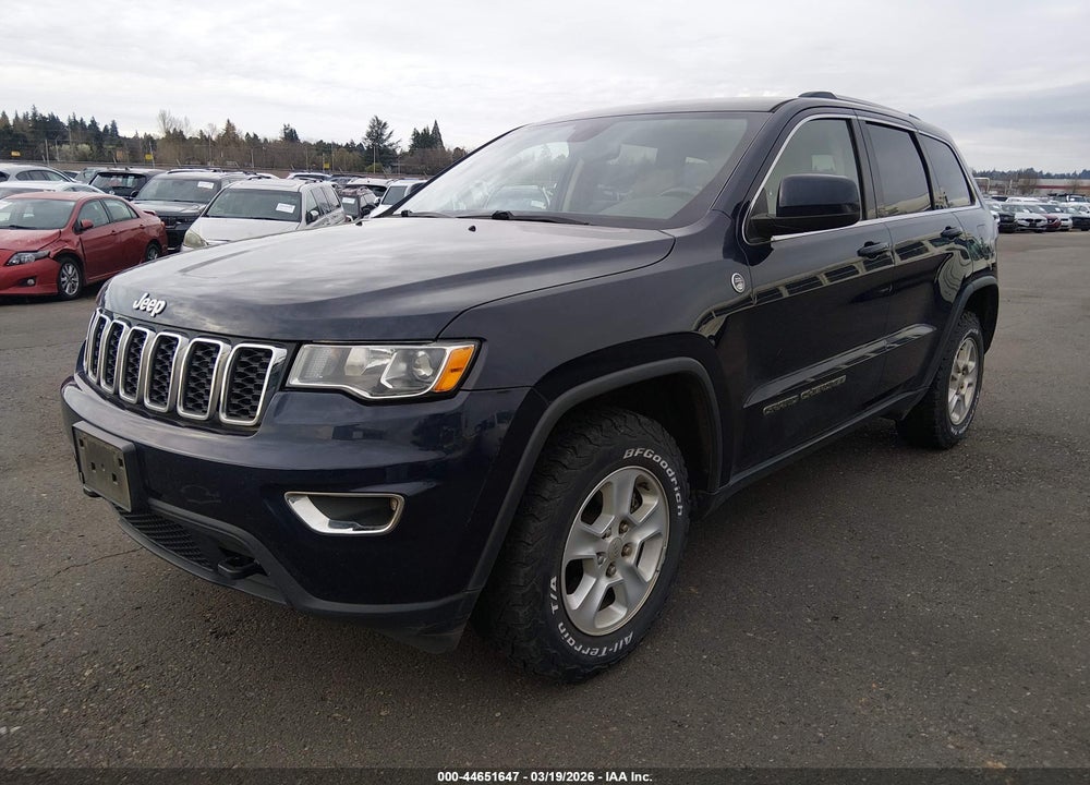 2017 JEEP GRAND CHEROKEE LAREDO 4X4 VIN: 1C4RJFAG7HC889201
