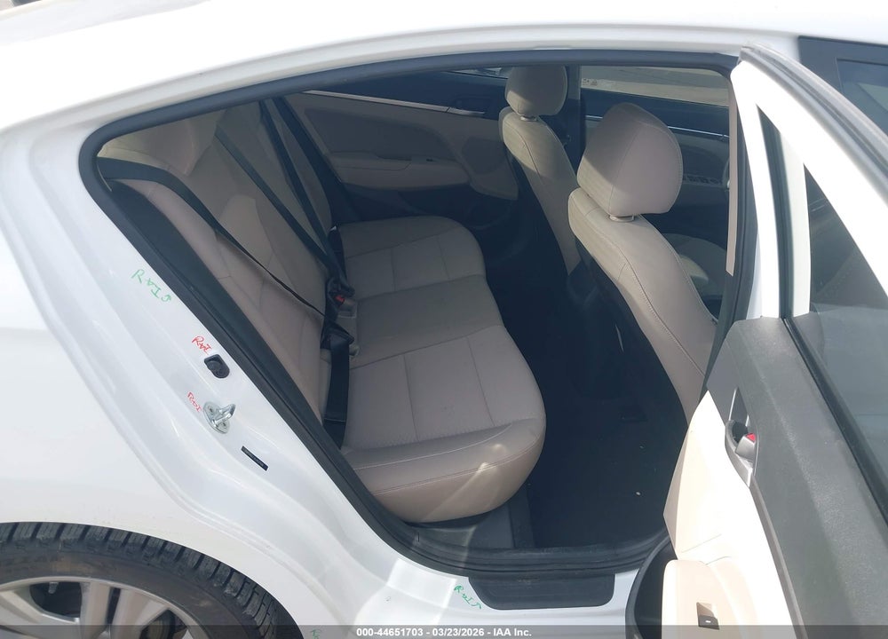 2020 HYUNDAI ELANTRA SEL VIN: 5NPD84LFXLH527908
