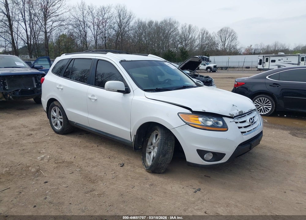 2011 HYUNDAI SANTA FE SE VIN: 5XYZHDAGXBG031658