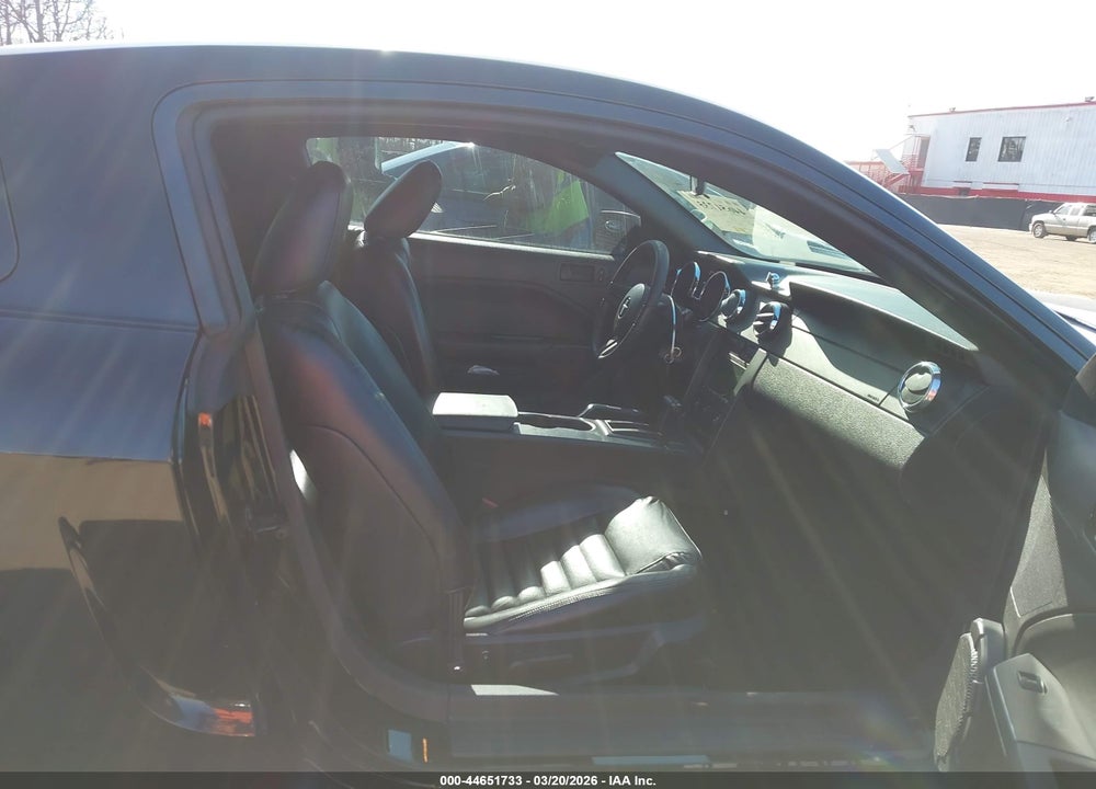 2005 FORD MUSTANG GT DELUXE/GT PREMIUM VIN: 1ZVFT82H055164407
