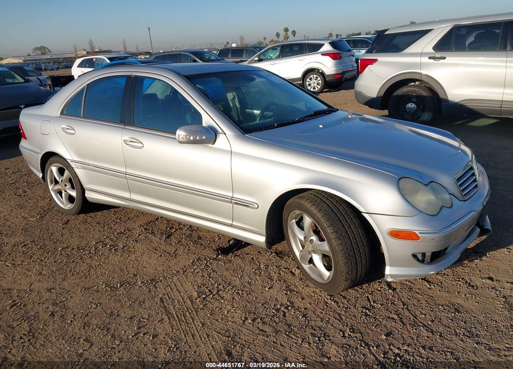 2005 MERCEDES-BENZ C 230 KOMPRESSOR SPORT VIN: WDBRF40J65F630758
