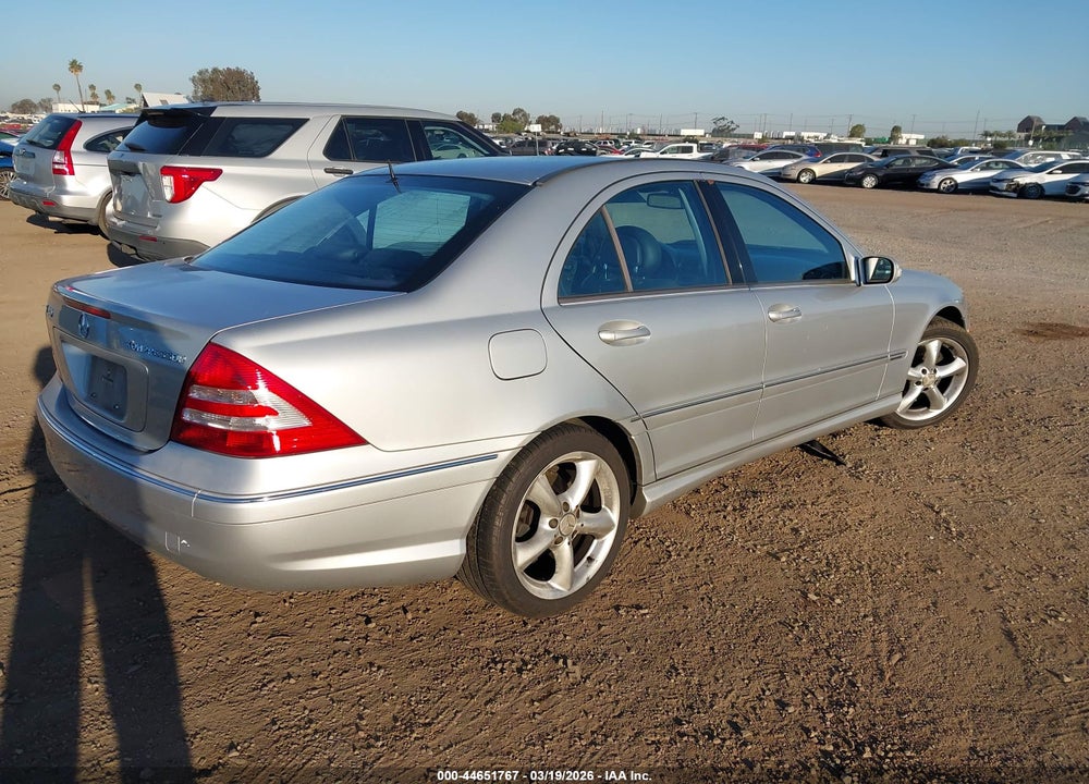 2005 MERCEDES-BENZ C 230 KOMPRESSOR SPORT VIN: WDBRF40J65F630758