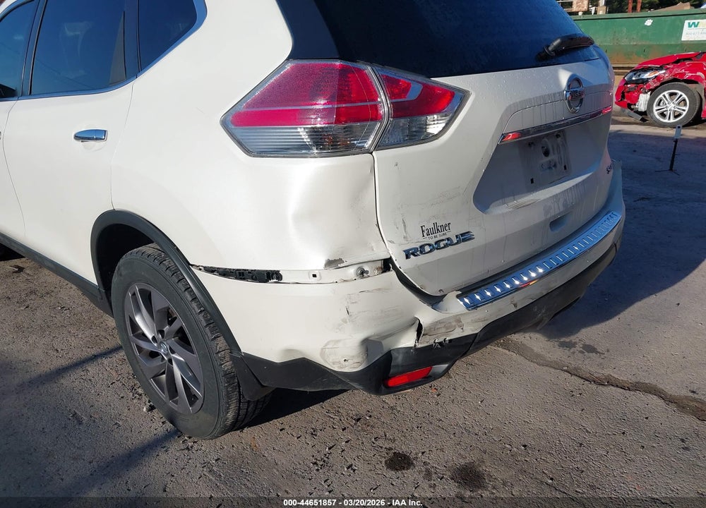 2016 NISSAN ROGUE SL VIN: 5N1AT2MV5GC917081