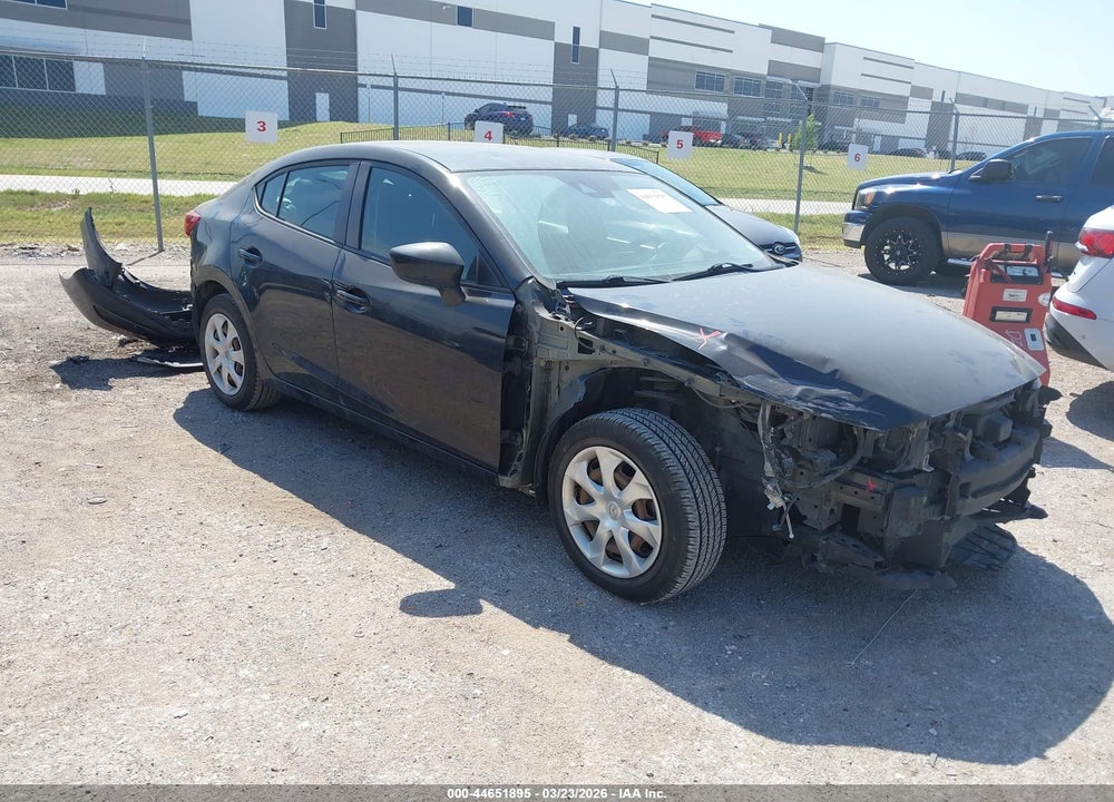 2018 MAZDA 3 SPORT VIN: 3MZBN1U78JM191864