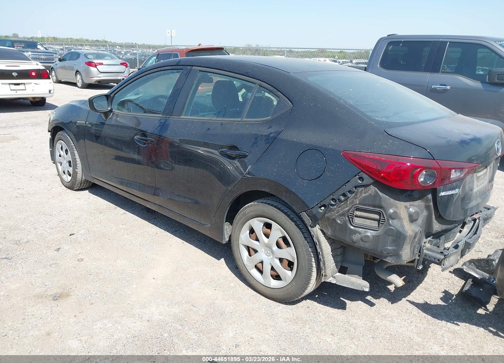 2018 MAZDA 3 SPORT VIN: 3MZBN1U78JM191864