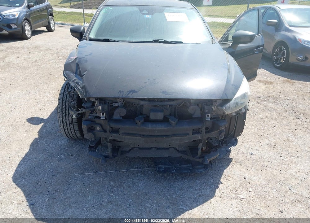 2018 MAZDA 3 SPORT VIN: 3MZBN1U78JM191864