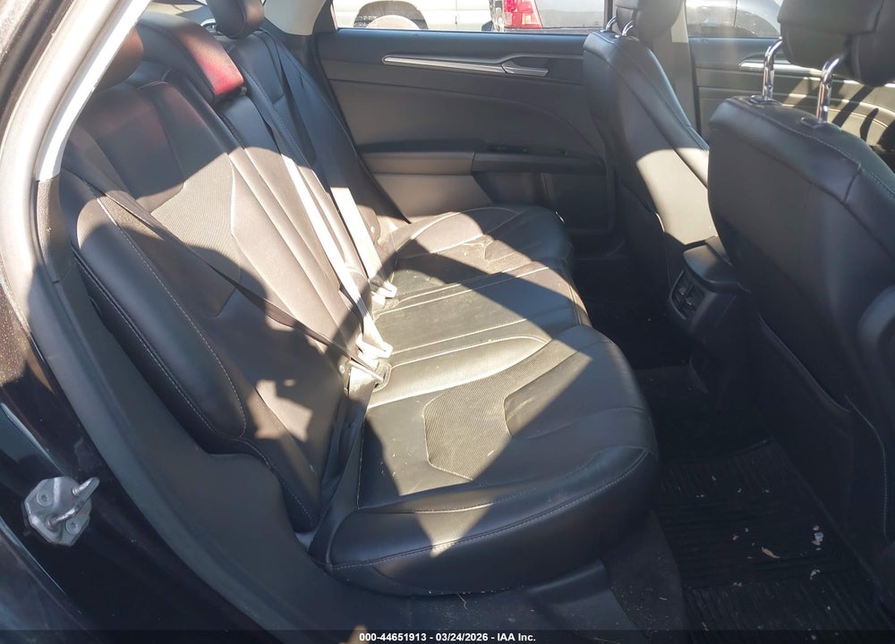 2015 FORD FUSION TITANIUM VIN: 3FA6P0D99FR140979