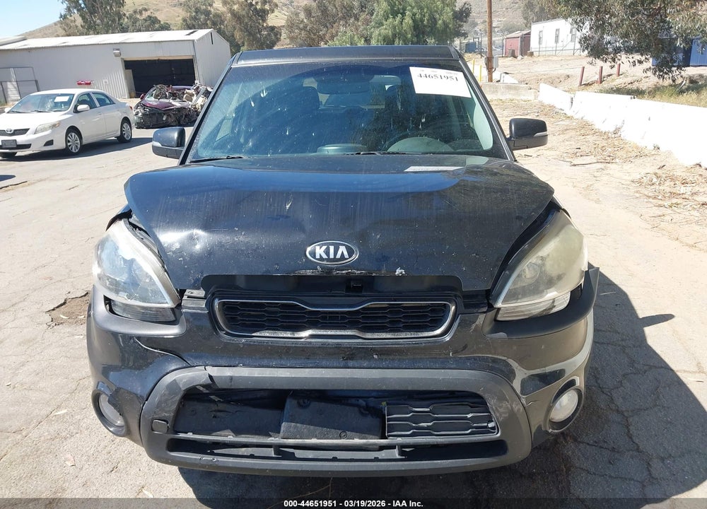 2013 KIA SOUL + VIN: KNDJT2A60D7750215