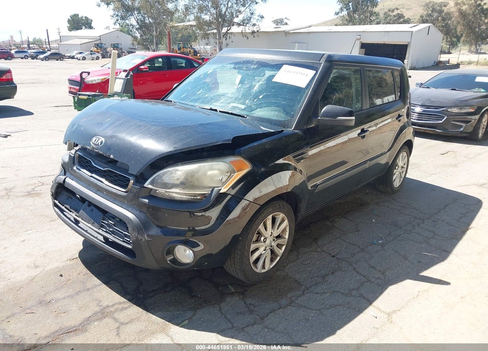 2013 KIA SOUL + VIN: KNDJT2A60D7750215