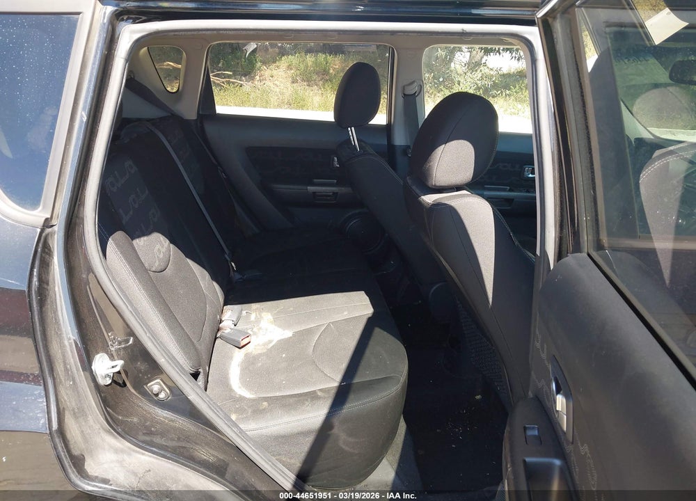 2013 KIA SOUL + VIN: KNDJT2A60D7750215