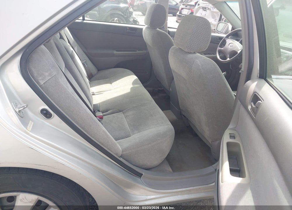 2002 TOYOTA CAMRY LE VIN: 4T1BE32K52U604838