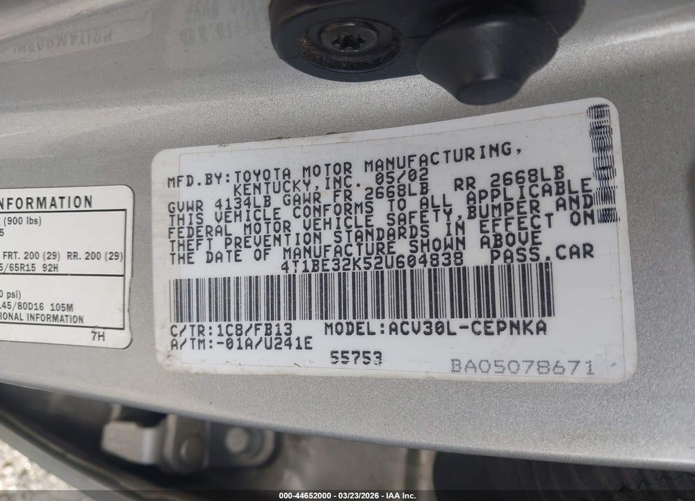 2002 TOYOTA CAMRY LE VIN: 4T1BE32K52U604838