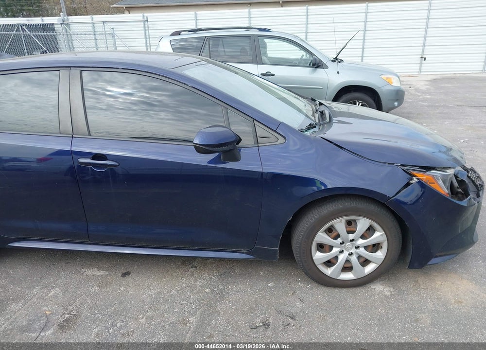 2020 TOYOTA COROLLA LE VIN: JTDEPRAE8LJ073681