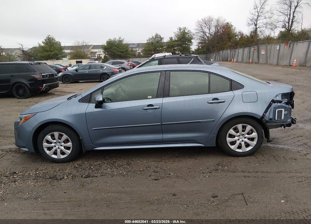 2022 TOYOTA COROLLA LE VIN: JTDEPMAE8N3030470