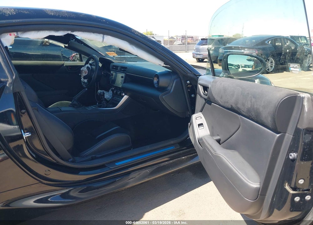 2023 TOYOTA GR86 PREMIUM VIN: JF1ZNBE14P9764693